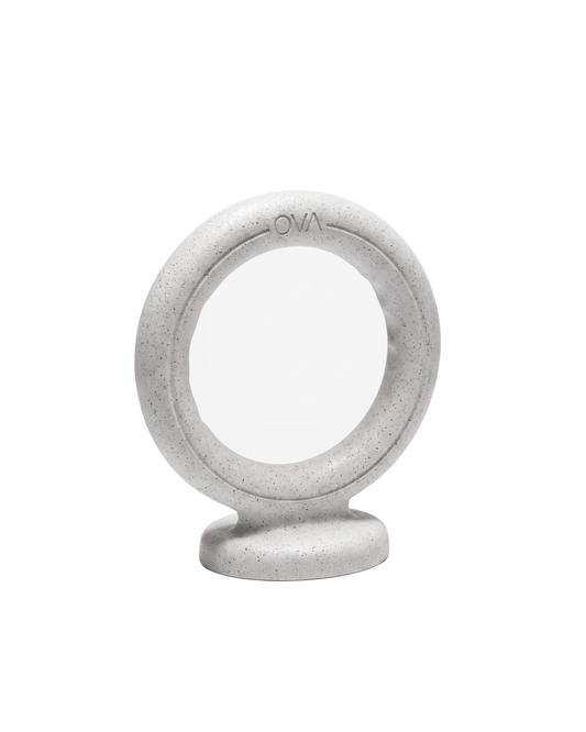 Ova Loop circular cast iron fitness weight in Luna, decorative dumbbell, 3–5kg

